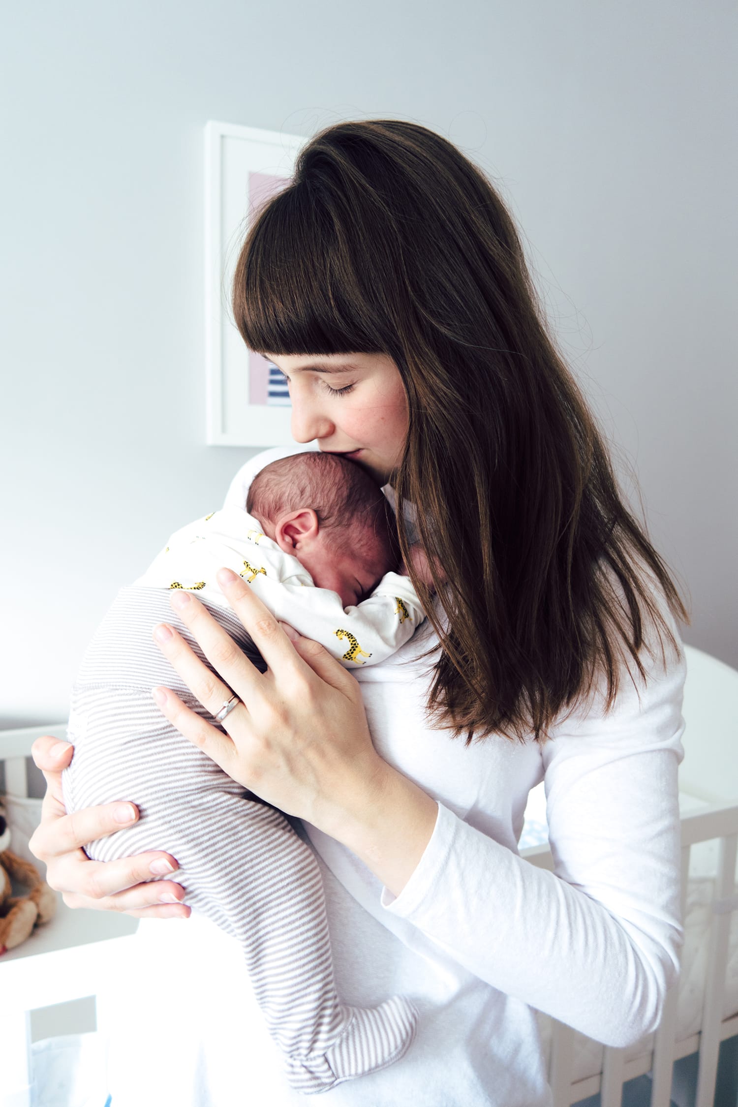 Der erste Monat mit Baby und unendlich viel Liebe | Familienleben | Geburt & Schwangerschaft | Mutterschaft | Neue Eltern | Alltag mit Baby | Wochenbett | Elternzeit | Papa in Elternzeit | #baby #mama #familie #wochenbett | Mehr auf ivy.li